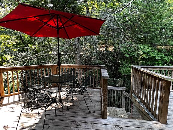 2nd image of 103 Resort Ln #5