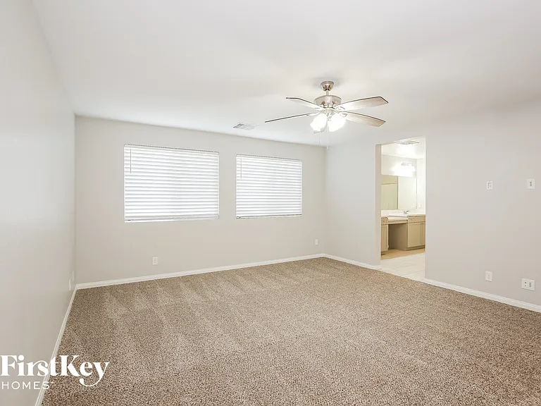 4556 Amberley Ridge Ave — Photo 8
