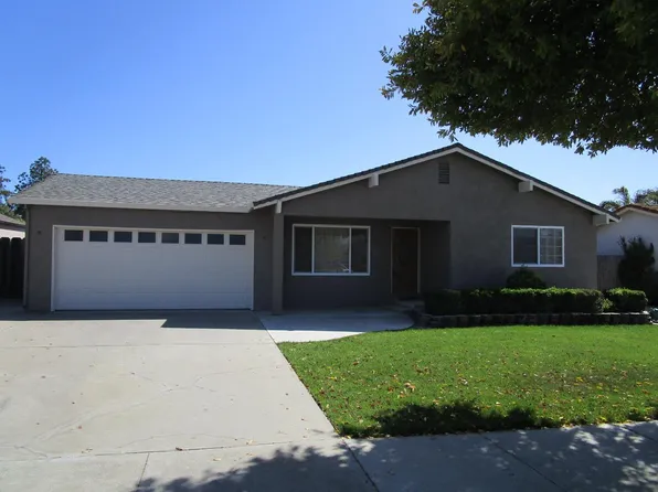 1491 Alta Vista Dr, Hollister, CA 95023