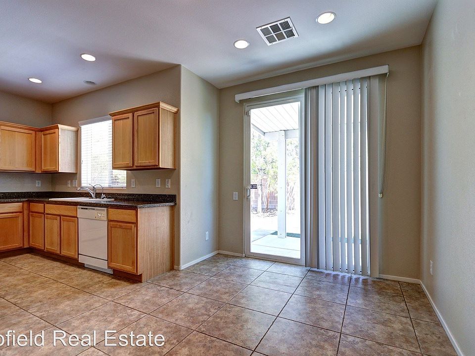 1st image of 6846 Dovecote Ave
