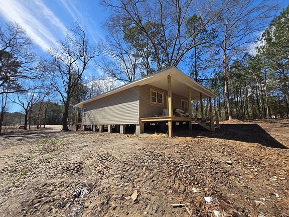 4th image of 34 Leo Eaves Rd