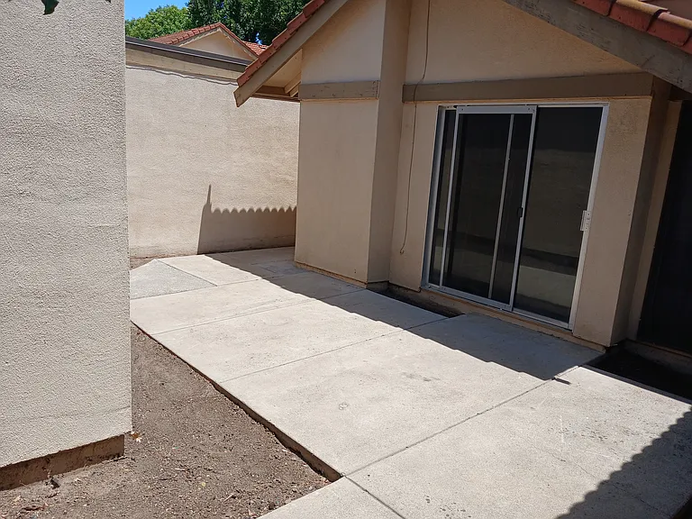 3545 Fountain Way — Photo 10