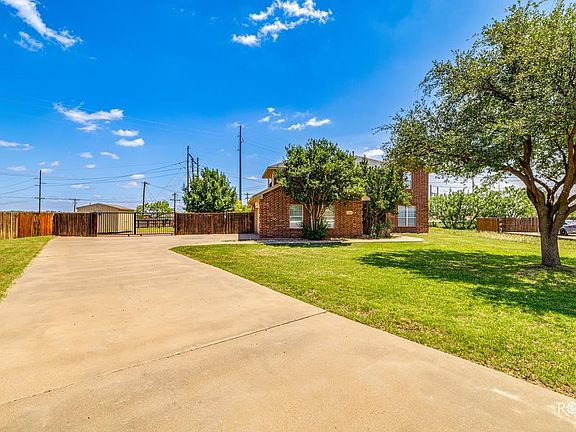 4th image of 5802 Lyndhurst Dr