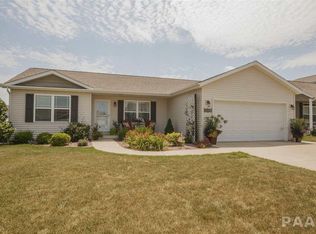 1350 Austin Ave, Washington, IL 61571