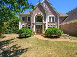 12176 Burrows Oak Cv, Collierville, TN 38017