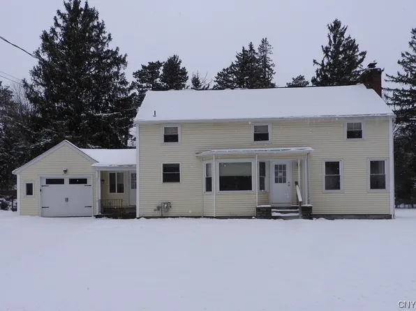 33 Ely Dr, Fayetteville, NY 13066