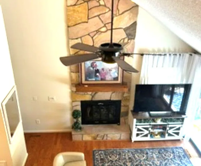 606 Safe Harbor Cir — Photo 12