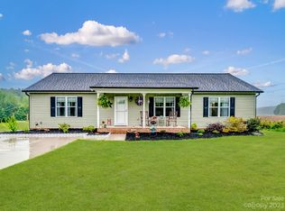 3939 Ritchie Rd, Lincolnton, NC 28092