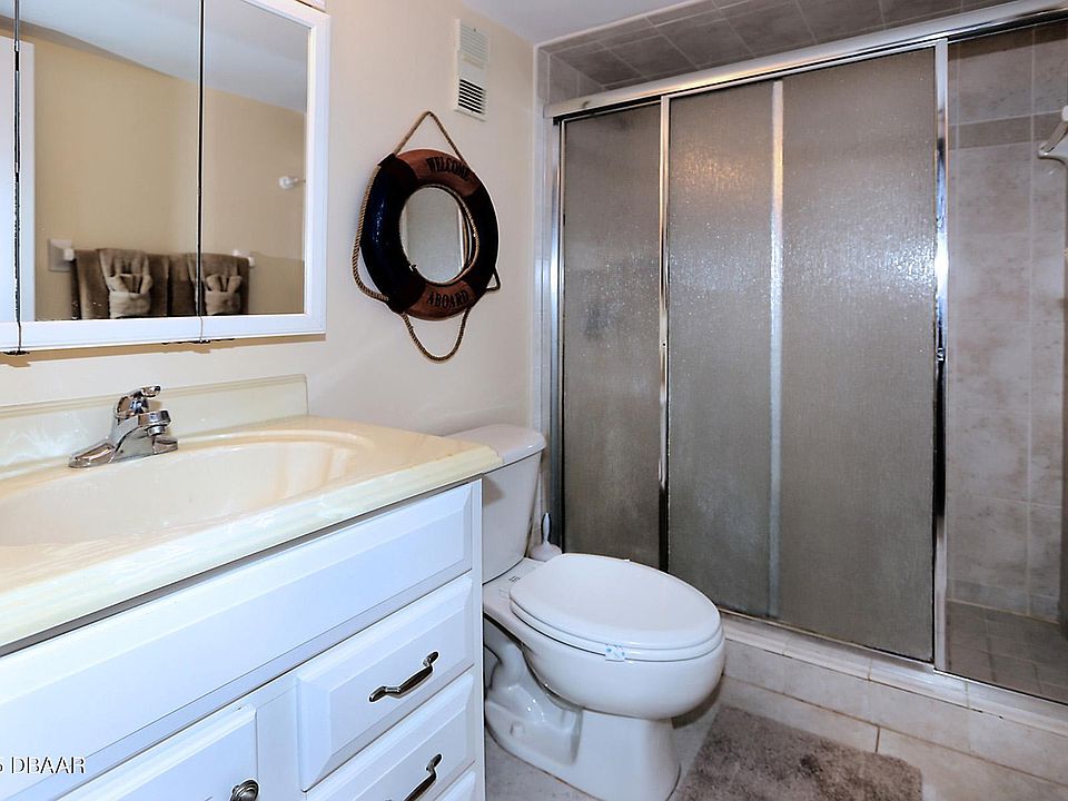 1st image of 1571 S Atlantic Ave APT 103