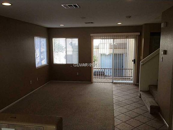3rd image of 10456 Commanche Moon Ave #0