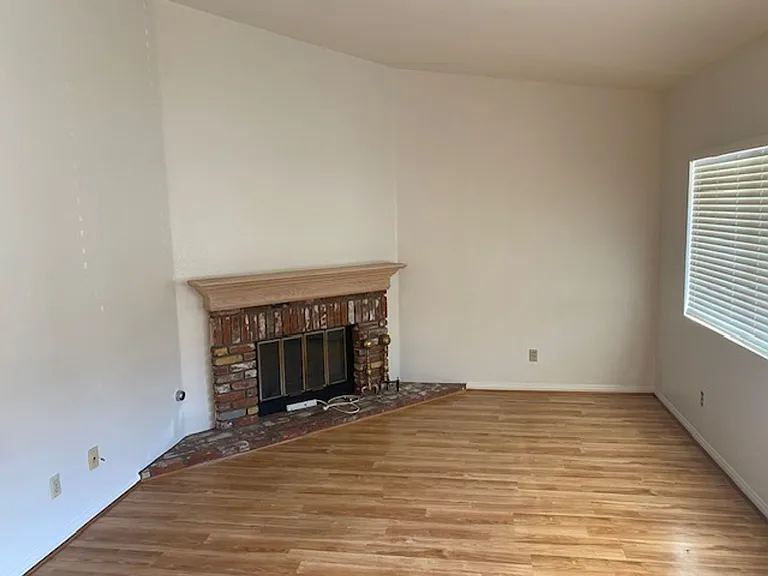 848 Woodland Ave #4 — Photo 15