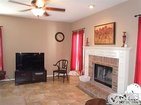 5th image of 12902 Legend Cave Dr