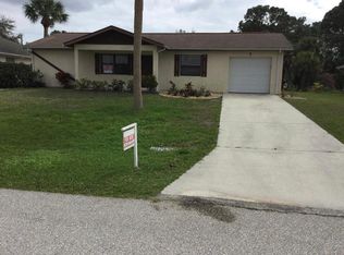 7 Mark Twain Ln, Rotonda West, FL 33947