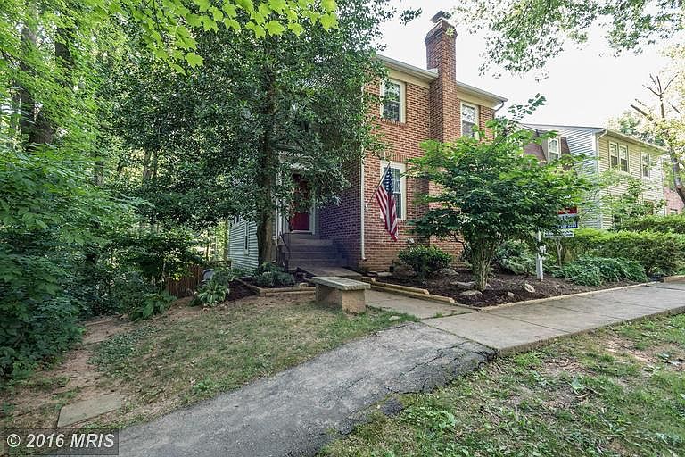 1st image of 10057 Chestnut Wood Ln