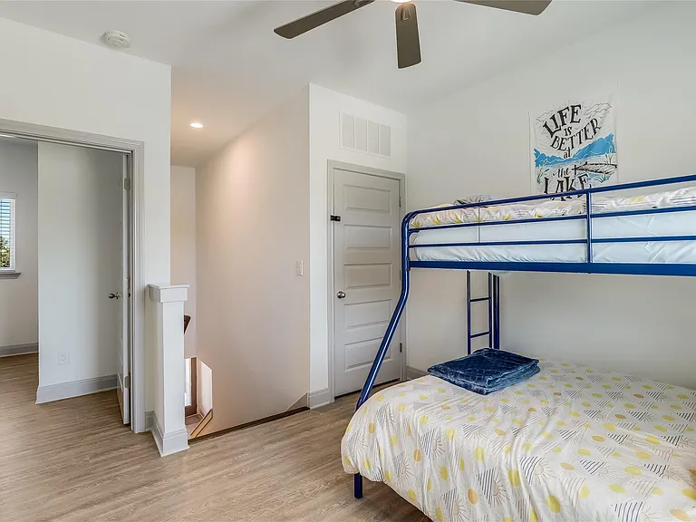 18814 Nicklaus Dr — Photo 17