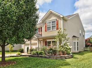 2327 Big Pine Dr, Matthews, NC 28105