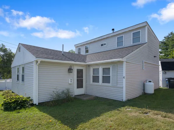 4 Nash Street, Bangor, ME 04401