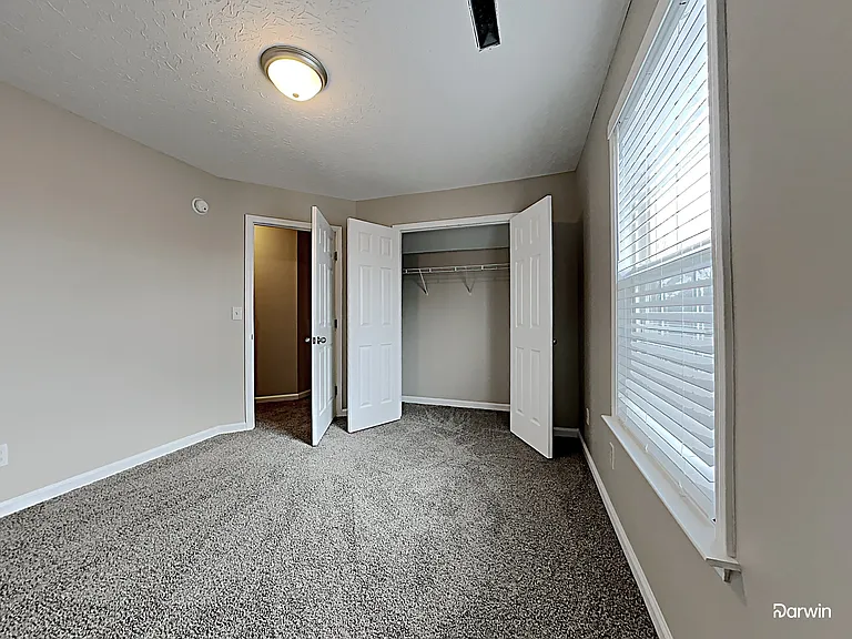 2002 Stoney Meadow Dr — Photo 16