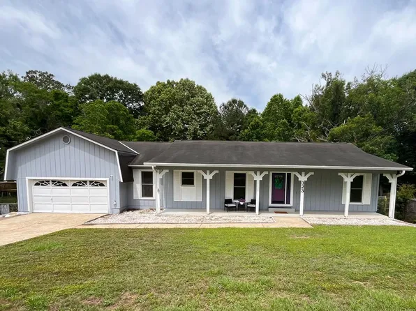 323 Chickasaw Rd, Enterprise, AL 36330