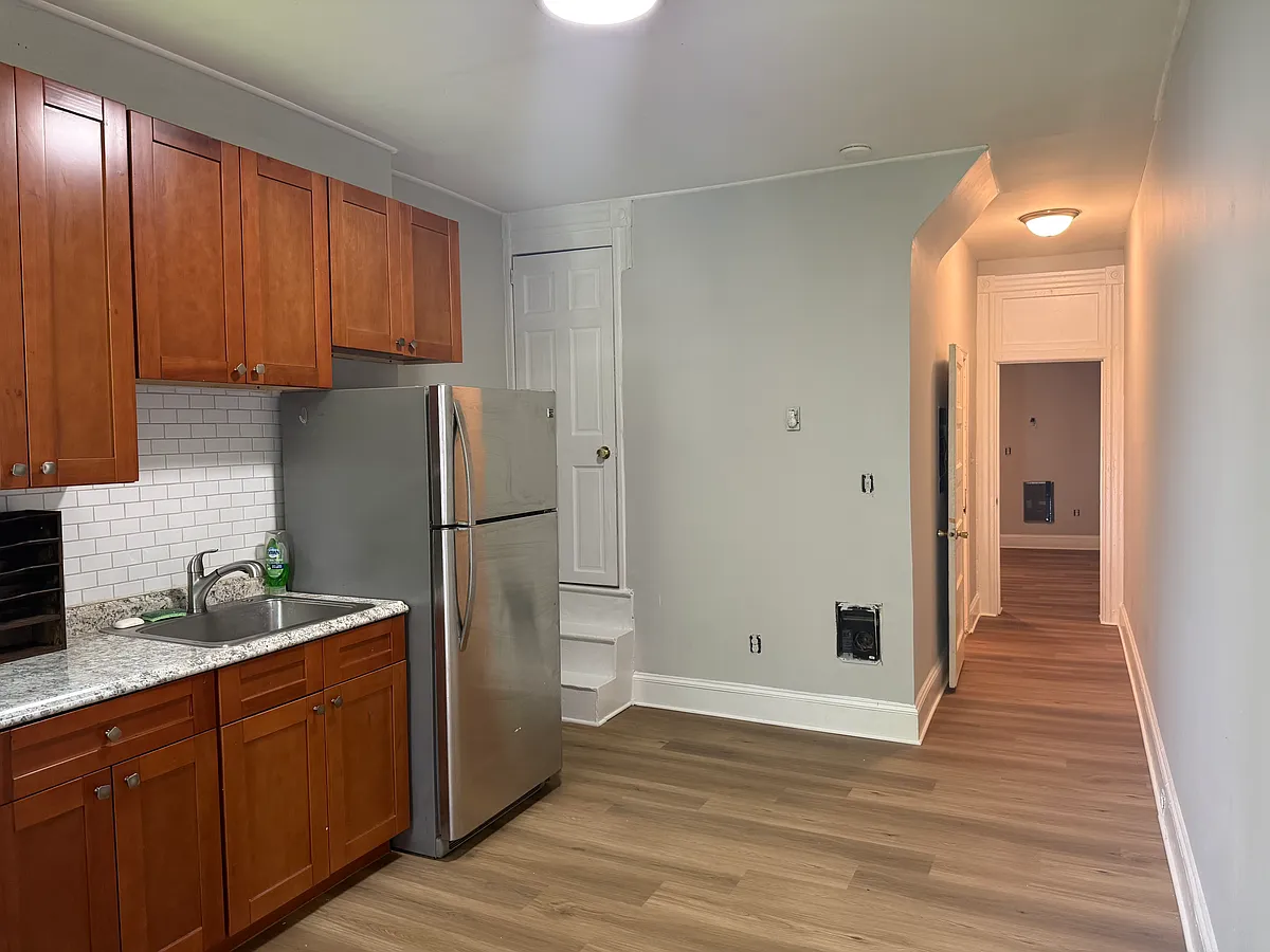 Building Photo - 2503 N Calvert St #1