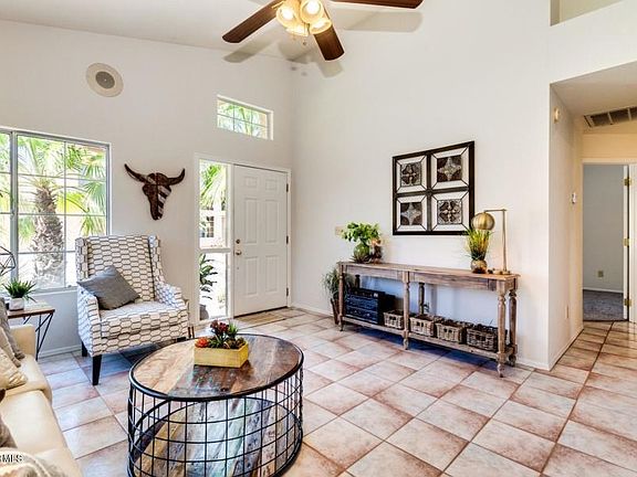 5th image of 3751 W Redfield Ln