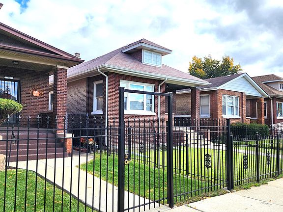 2nd image of 1527 N Waller Ave