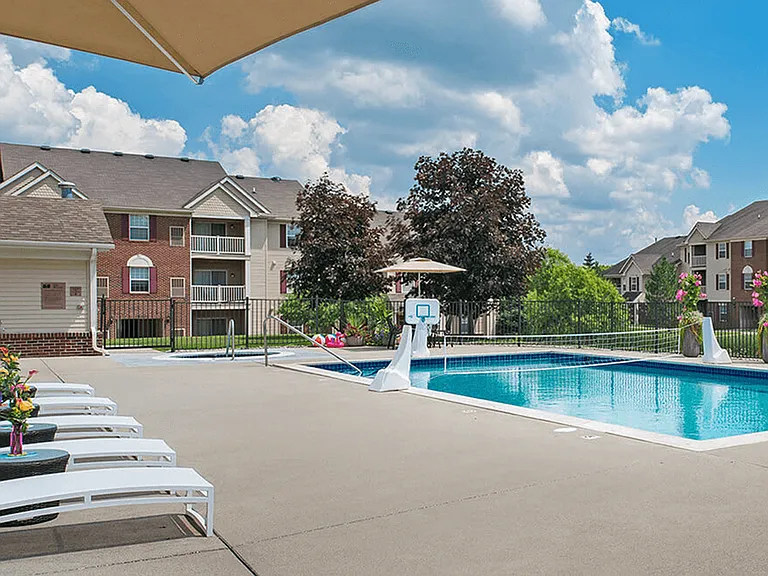 Or The Swimming Pool & Sundeck