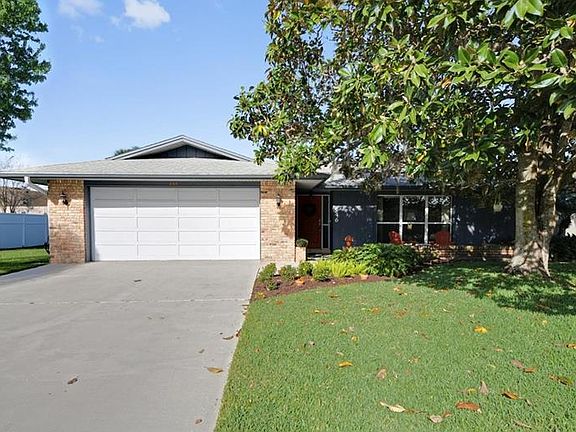 2nd image of 946 Gran Paseo Dr