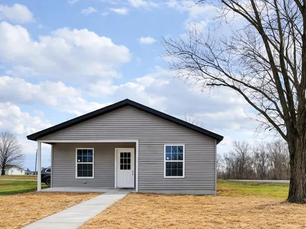 721 N Dant Blvd, Bicknell, IN 47512