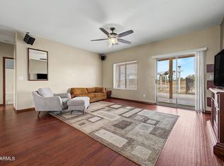 10644 E AMERICAN PRIDE Drive, San Tan Valley, AZ 85143