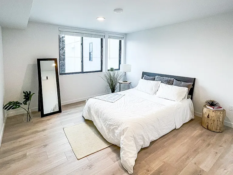 Edric Apartments — Photo 28