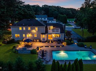 6 Woods Road, West Long Branch, NJ 07764