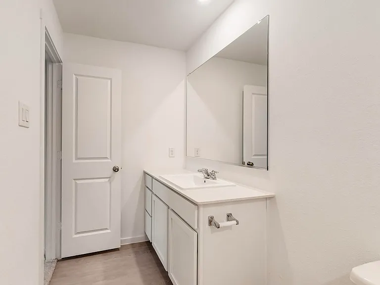 7412 Woodpecker Dr — Photo 10