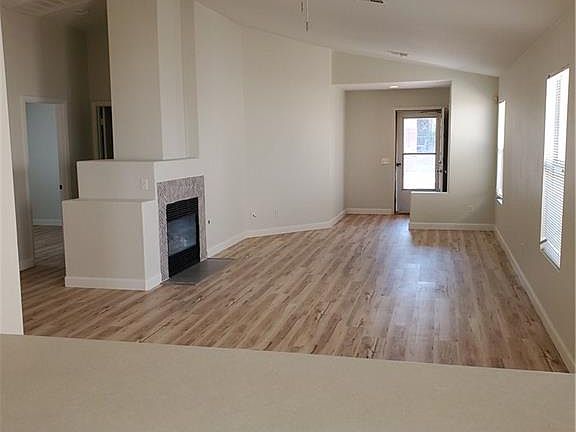 5th image of 9516 Chanticleer Ct