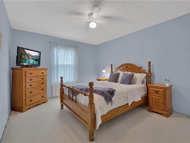 Sunset Cir — Photo 15