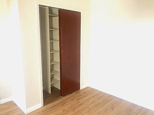 4th image of 22-69 42nd St #2RR