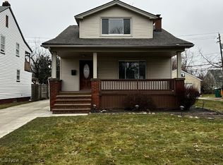 20517 Raymond St, Maple Heights, OH