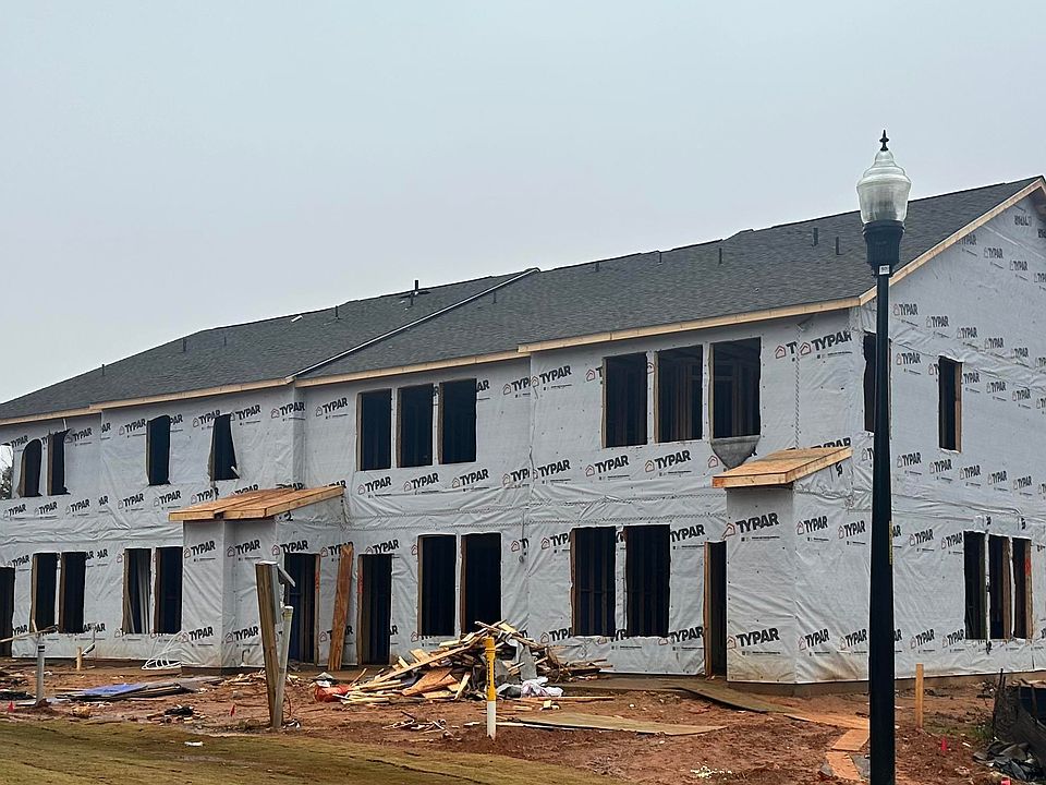 2nd image of 207 Keel Lane Lg #25-2/24