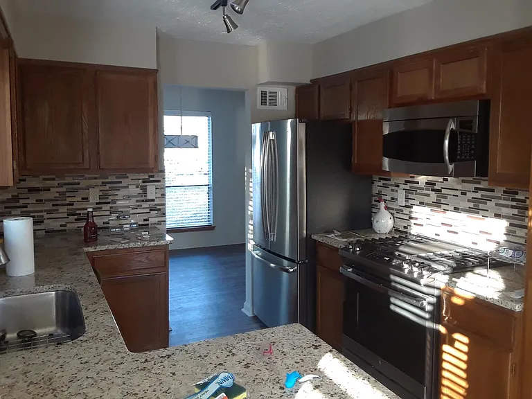 10840 Indian Village Dr — Photo 4