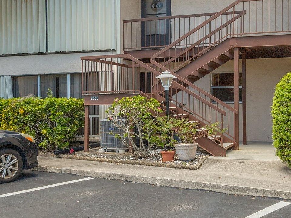 1st image of 2600 Bogey Ln #2-A