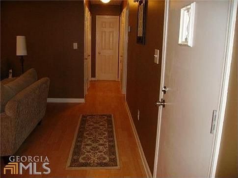 4th image of 8135 Sunnydale Ln #1