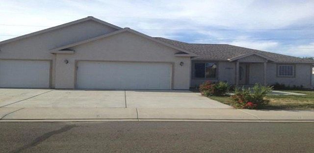 1st image of 2853 Chamomile Dr