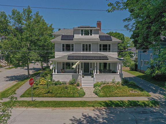4th image of 45 Linden St
