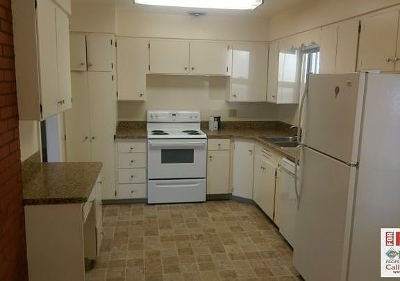 2nd image of 2309 Sunnyview Ln