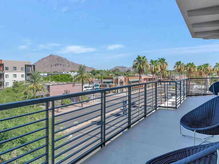 3801 N Goldwater Blvd #400 — Photo 3
