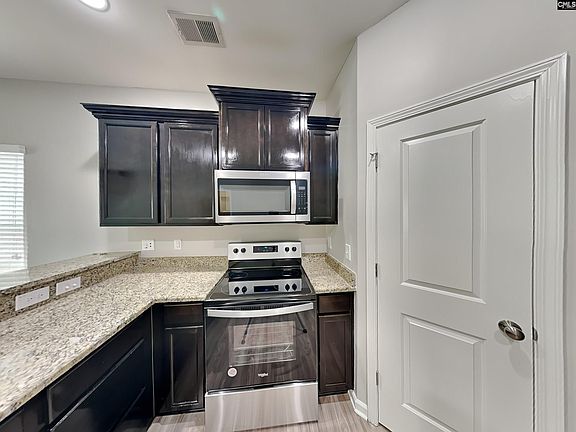 5th image of 441 Eastfair Dr