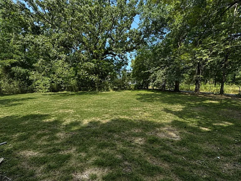 4100 Boyd St — Photo 9
