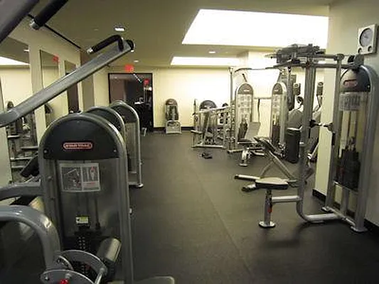 Rented by Kian Realty | media 23