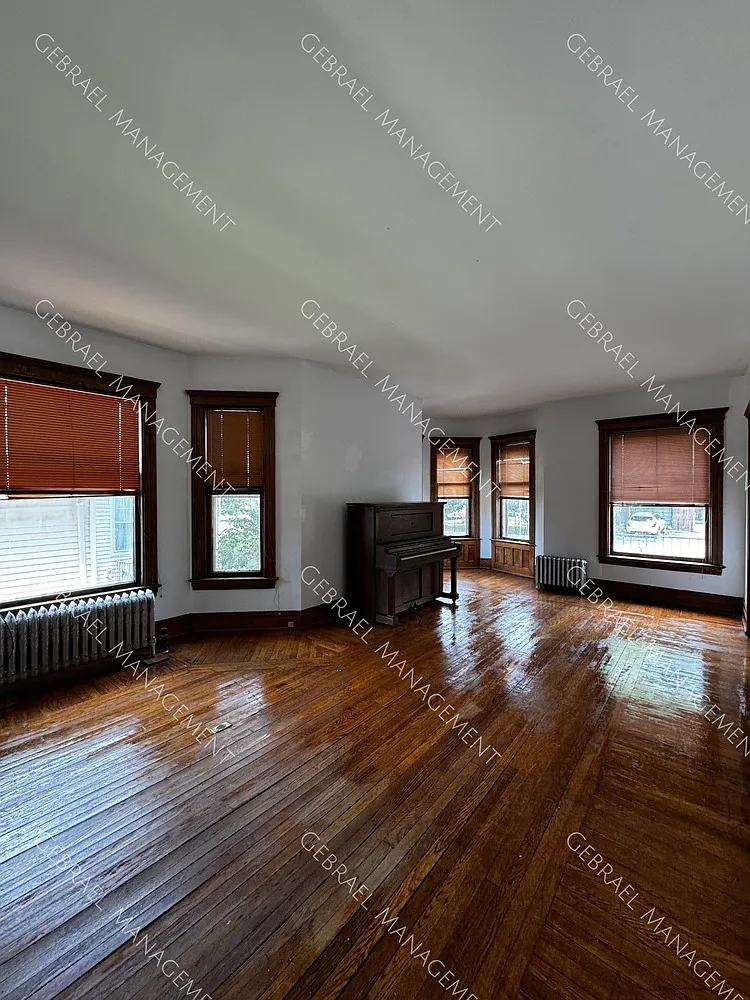 808 Stevens St. — Photo 4