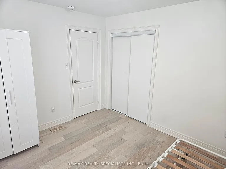 3774 Arbourview Ter #UPPER — Photo 18